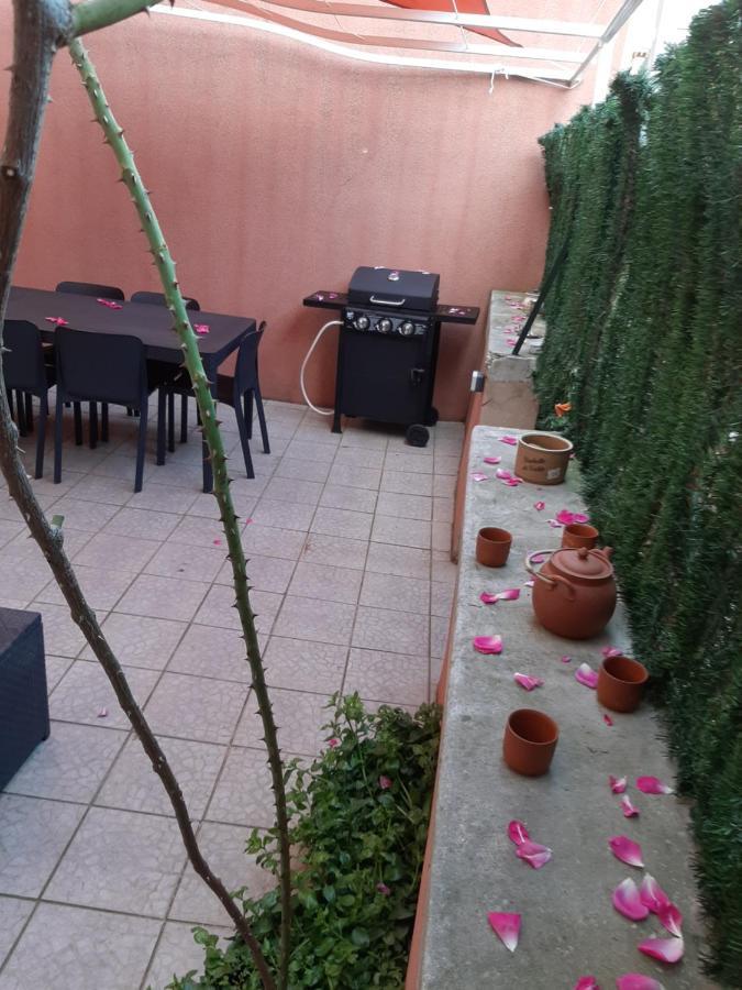 Maison 100 M2, Terrasse 25 M2, Clim, 3 Chbs Avec Tv, Parking Pierrelatte Zewnętrze zdjęcie
